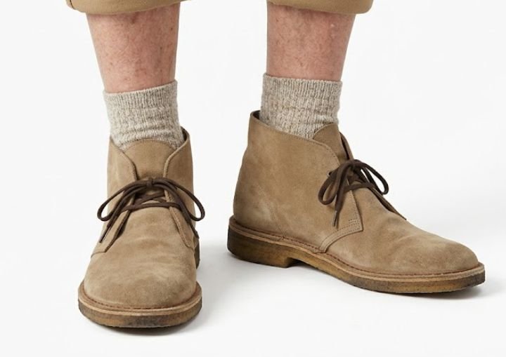 Casual style footwears for older men