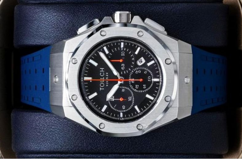 Luxury men's watches