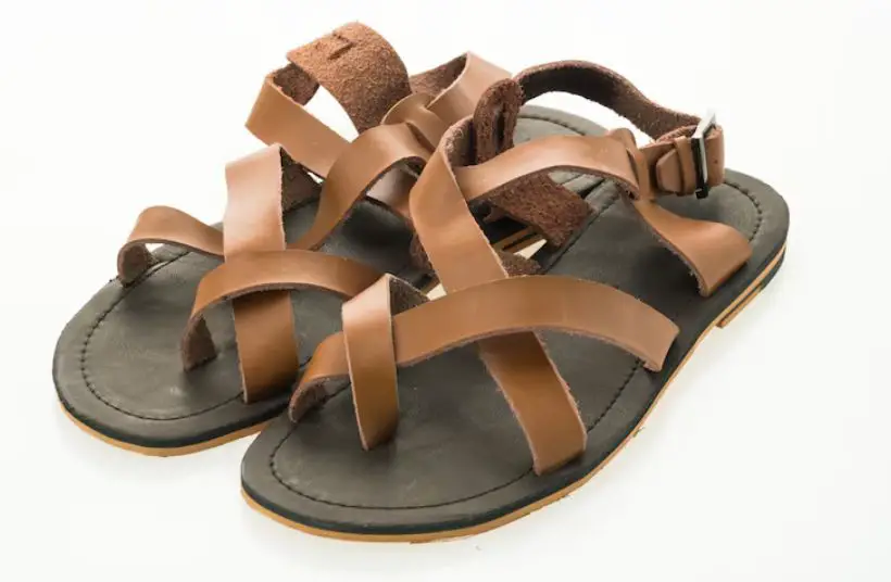 Men's leather sandals for summer