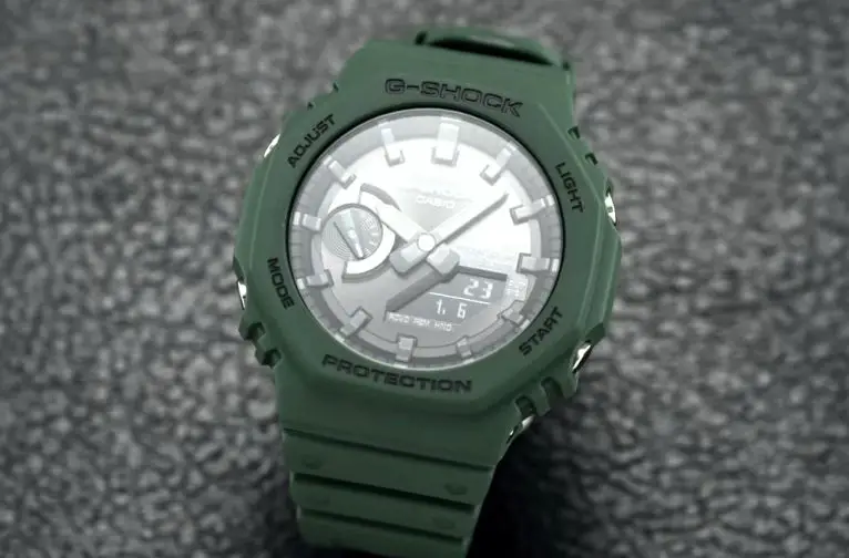 An army green sport watch for men