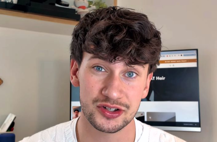 Messy Textured men's hairstyle