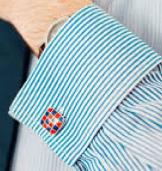 Men's dress shirt cuff